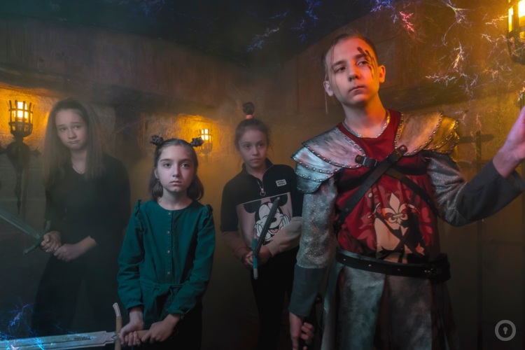 Фотографии перформанса Последний дракон (фото #2) Фотографии перформанса Последний дракон (фото #2)