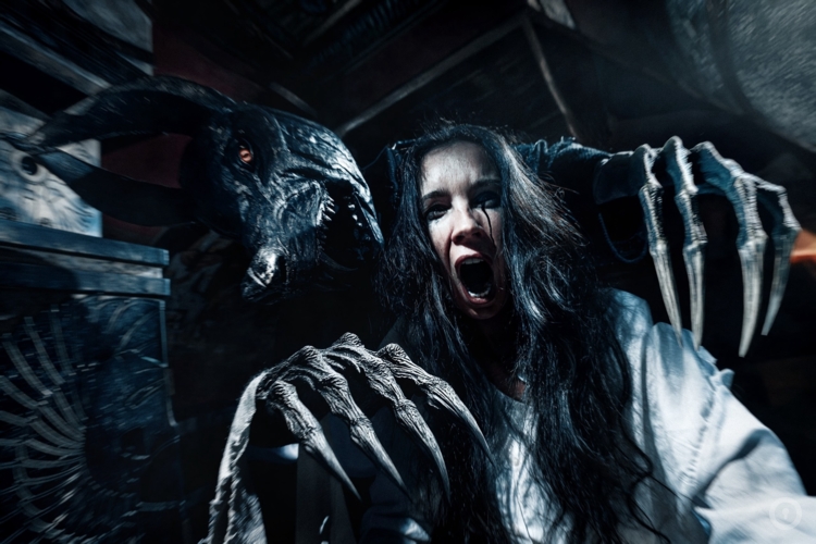 Фотографии перформанса Фараон (фото #2) Фотографии перформанса Фараон (фото #2)