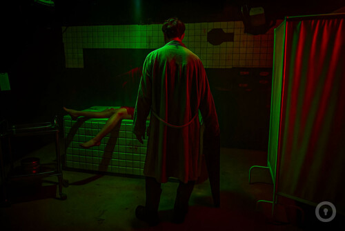 Перформанс Ассистенты морга на www.kvestinfo.ru Перформанс Ассистенты морга