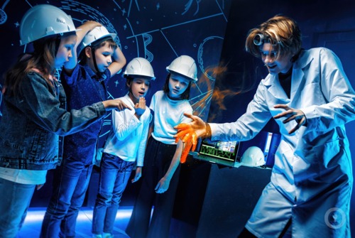 Экшн-игра Выжить во тьме: на границе Вселенной на www.kvestinfo.ru Экшн-игра Выжить во тьме: на границе Вселенной