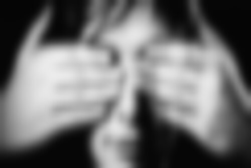 Экшн-игра Жмурки. Прятки в темноте на www.kvestinfo.ru Экшн-игра Жмурки. Прятки в темноте