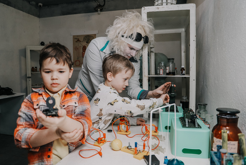 Перформанс Профессор Тики-Ток на www.kvestinfo.ru Перформанс Профессор Тики-Ток